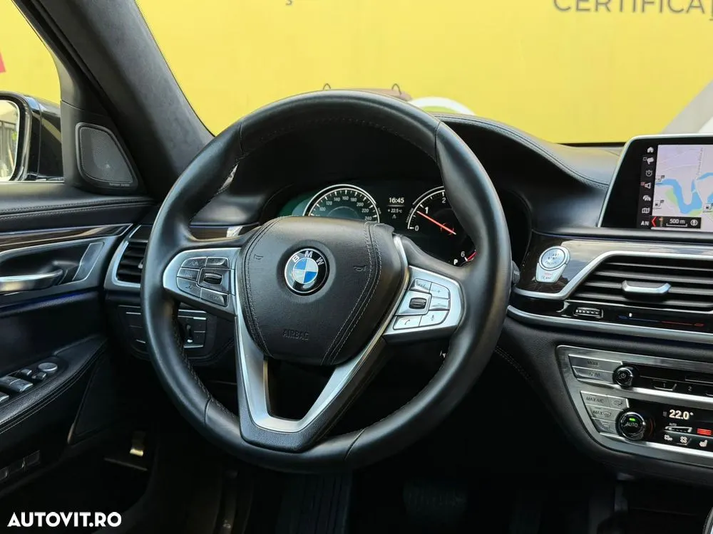 BMW Seria 7 — fotografia 8