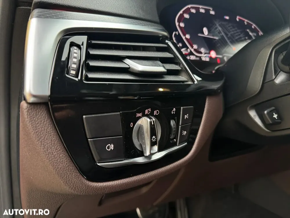 BMW Seria 5 — fotografia 16