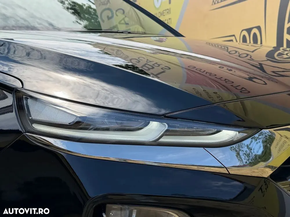 Hyundai Santa Fe — fotografia 12