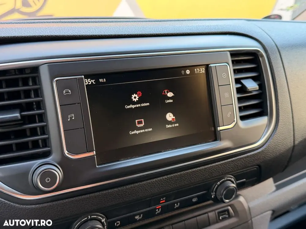 Opel Vivaro — fotografia 8