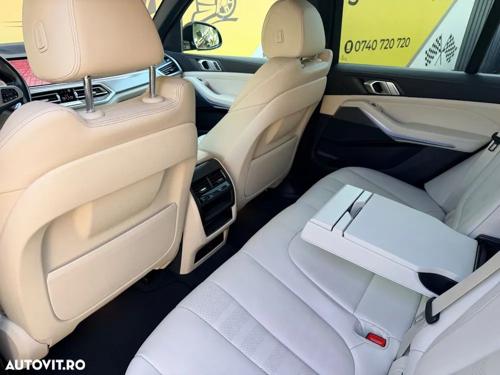 BMW X5 — fotografia 12