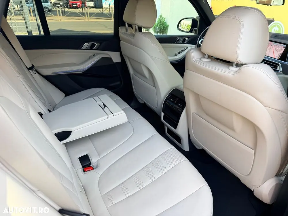 BMW X5 — fotografia 13