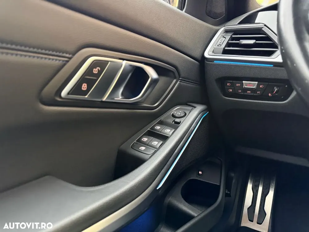 BMW Seria 3 — fotografia 13