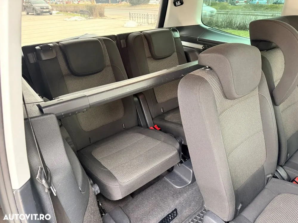 Volkswagen Sharan — fotografia 14