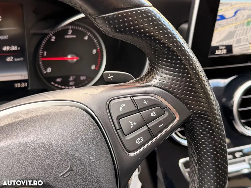 Mercedes-Benz C — fotografia 14