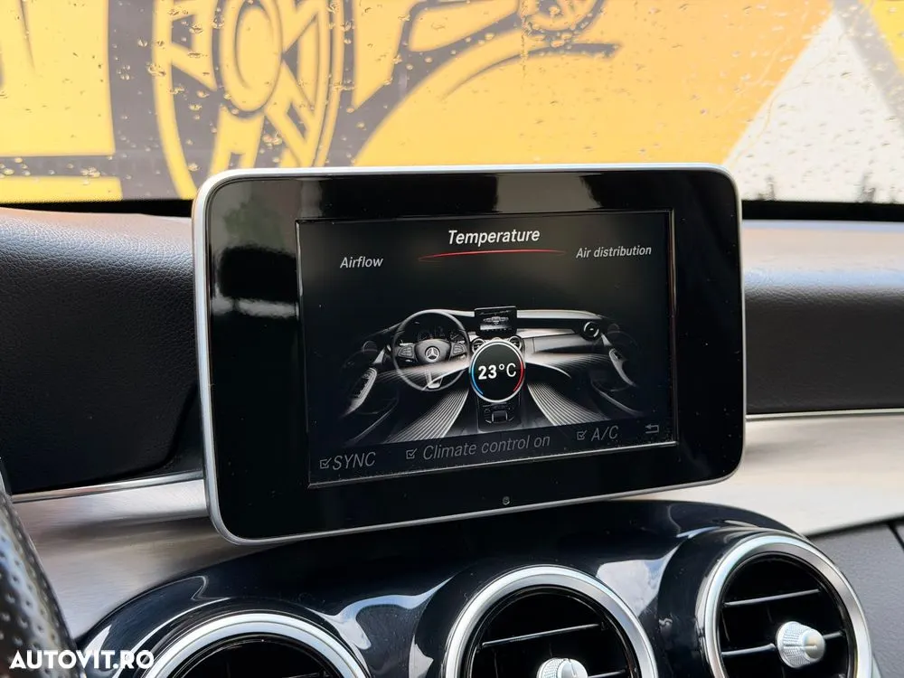 Mercedes-Benz C — fotografia 18