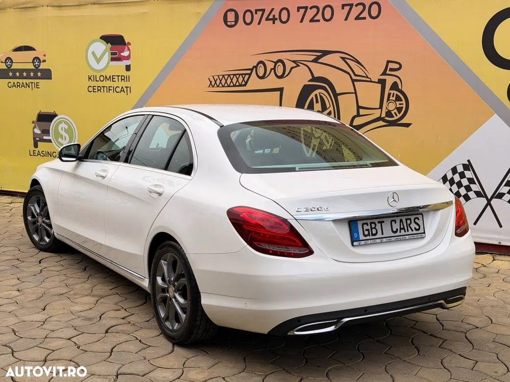 Mercedes-Benz C — fotografia 7