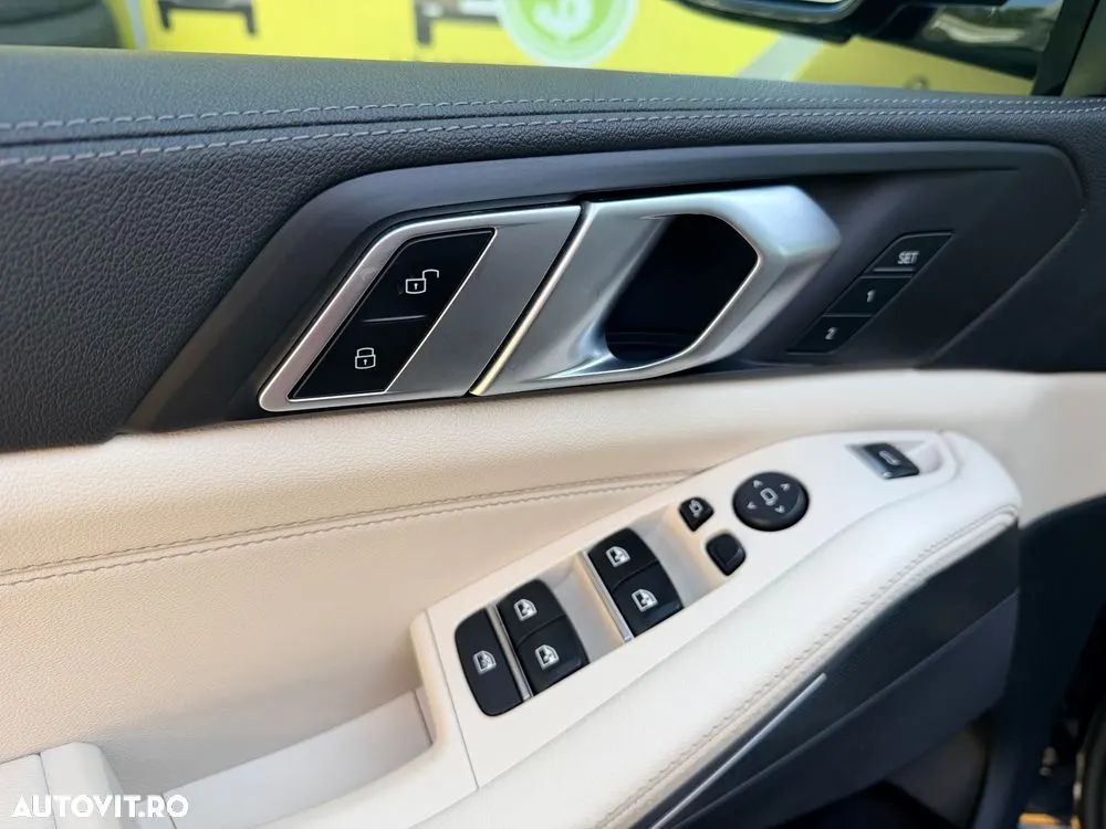 BMW X5 — fotografia 11