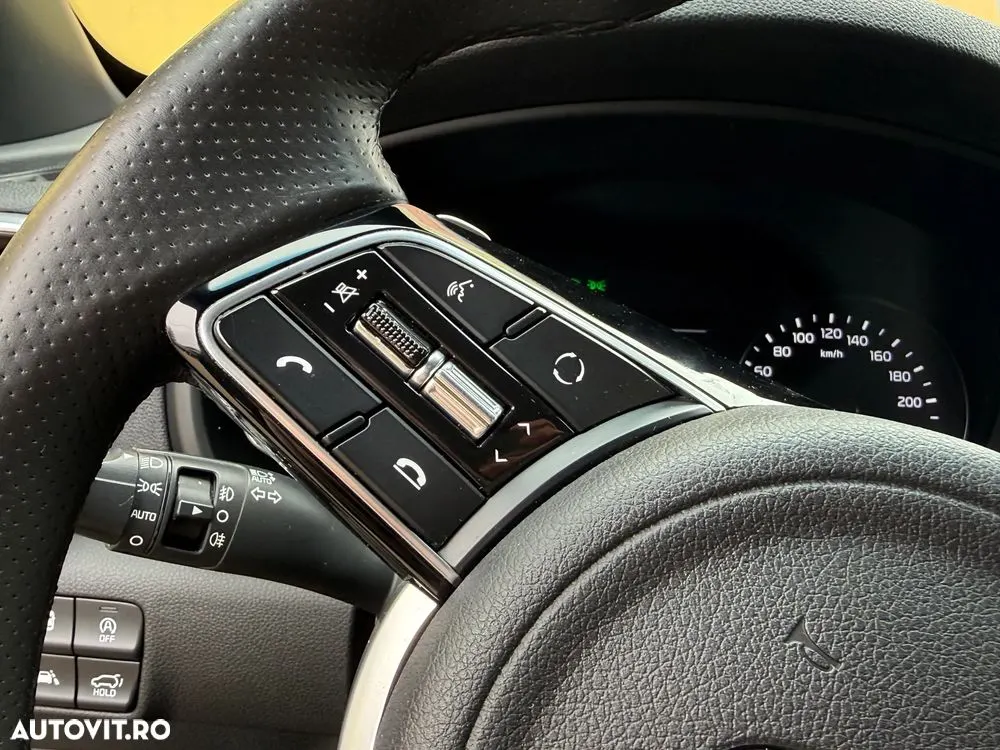 Kia Sportage — fotografia 13