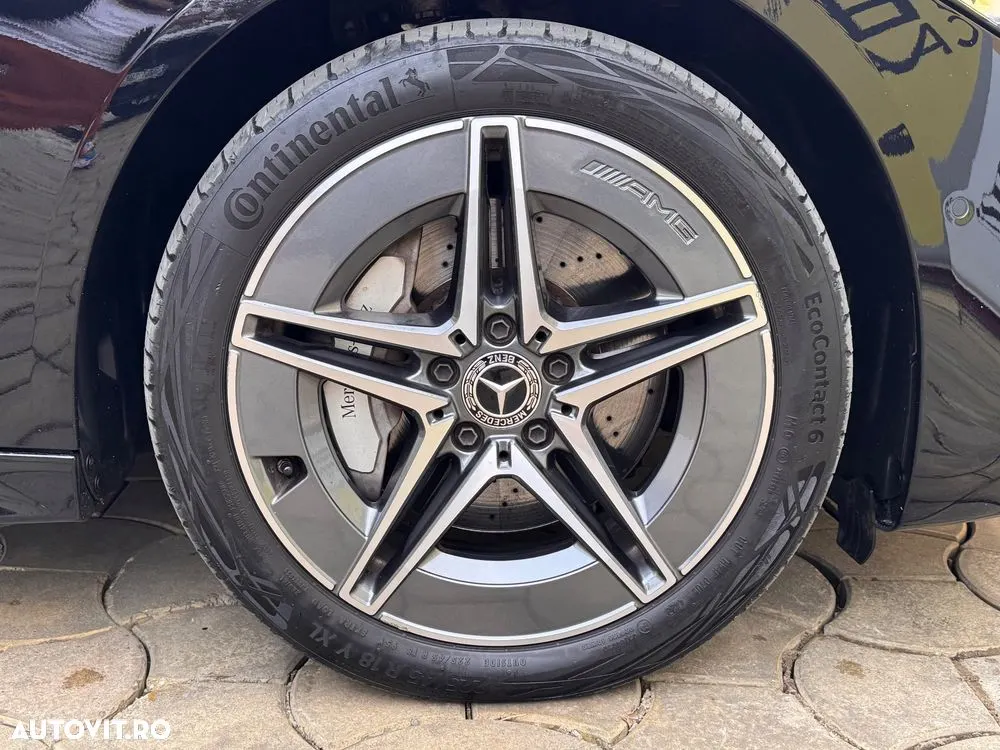 Mercedes-Benz C — fotografia 19