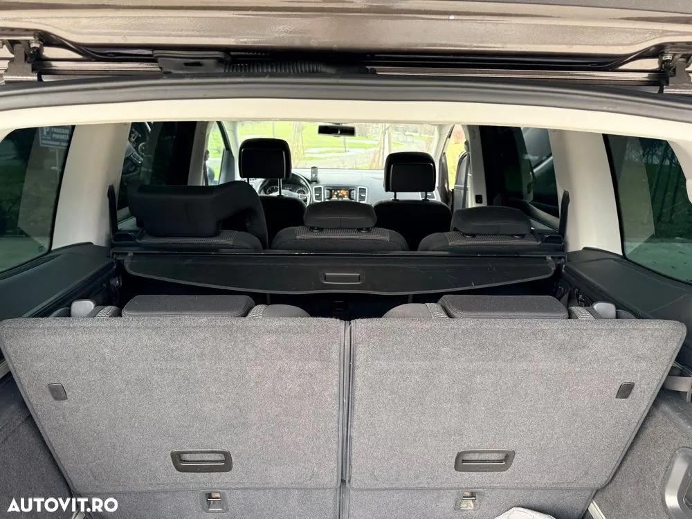 Volkswagen Sharan — fotografia 15