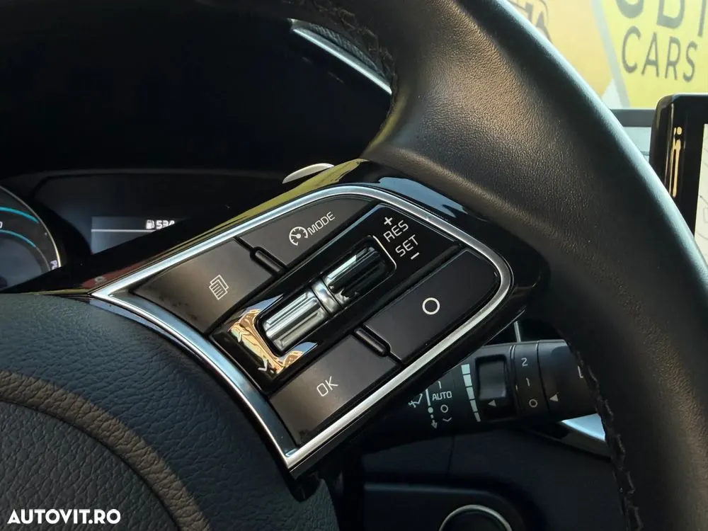 Kia XCeed — fotografia 18