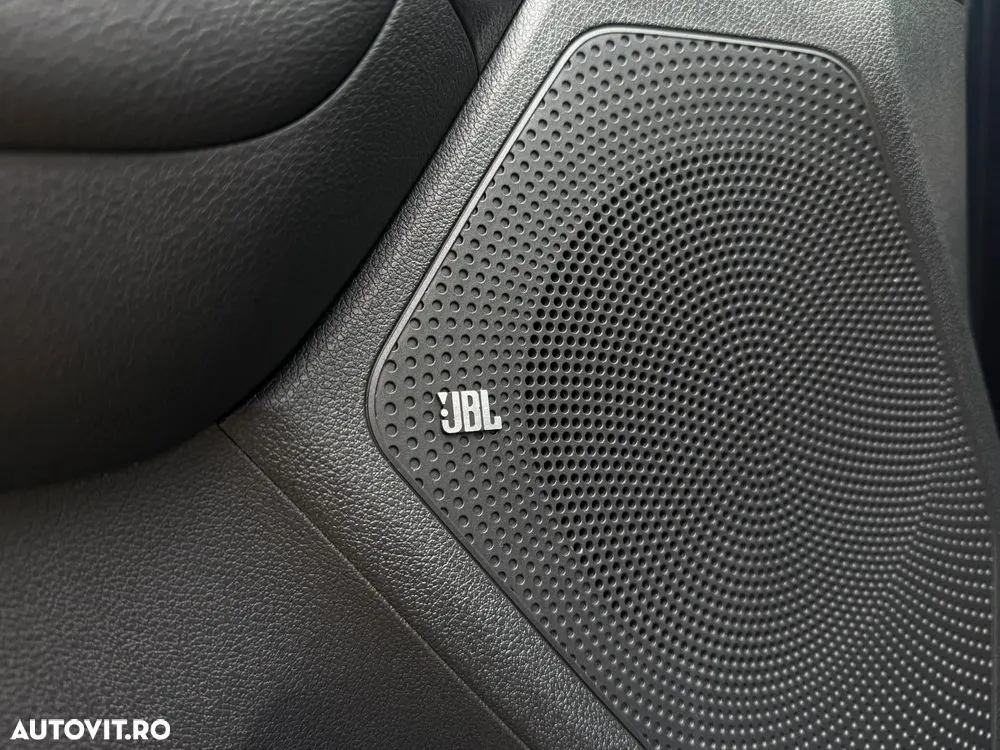 Kia Niro — fotografia 20
