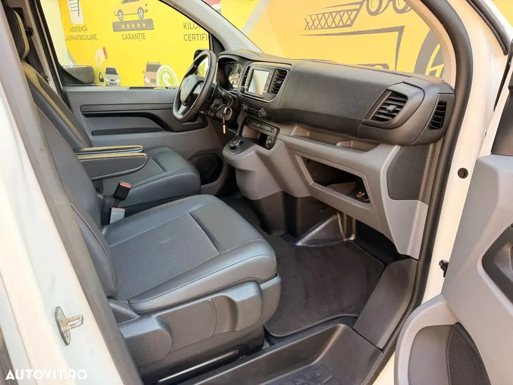 Opel Vivaro — fotografia 5