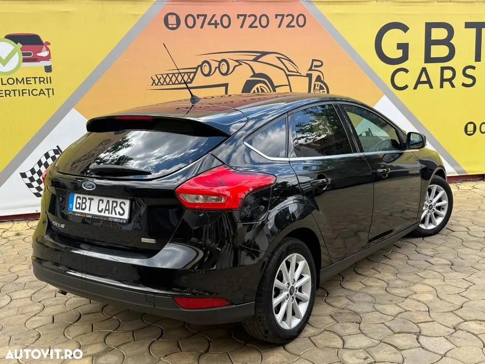 Ford Focus — fotografia 5