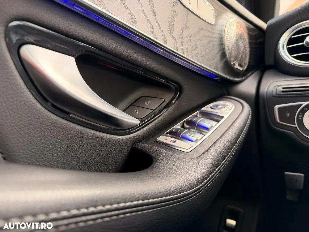 Mercedes-Benz GLC — fotografia 16