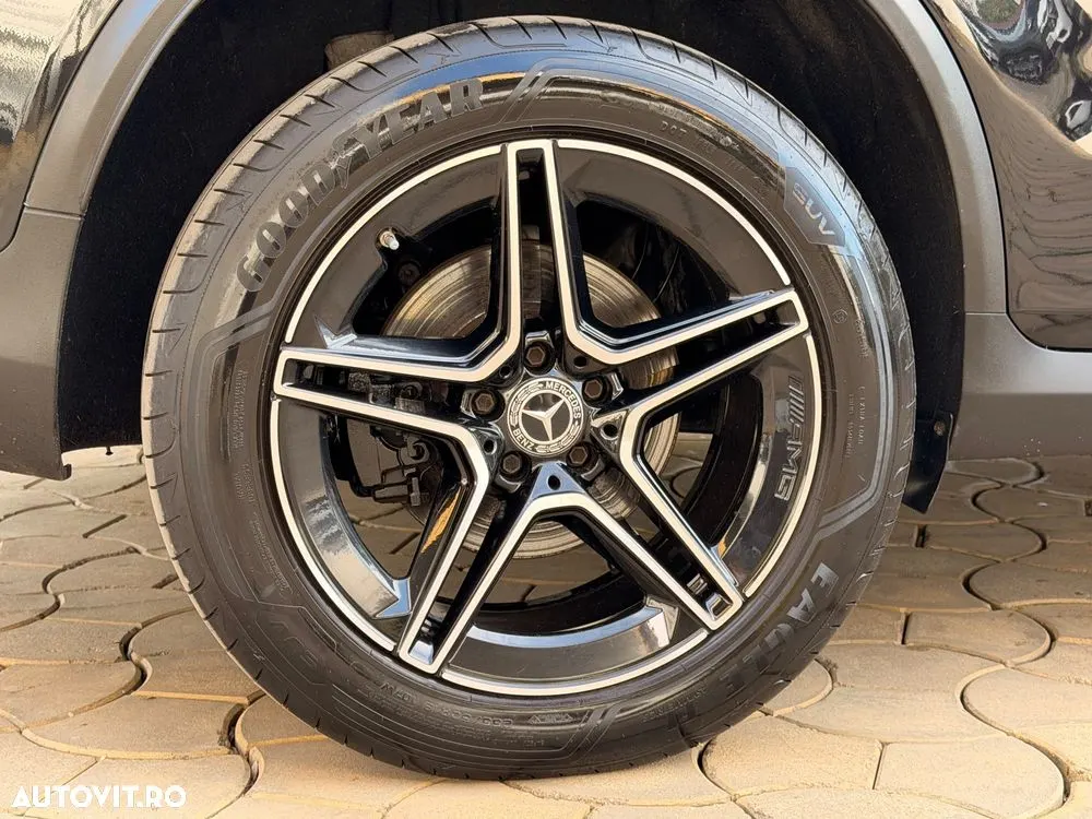 Mercedes-Benz GLC — fotografia 30