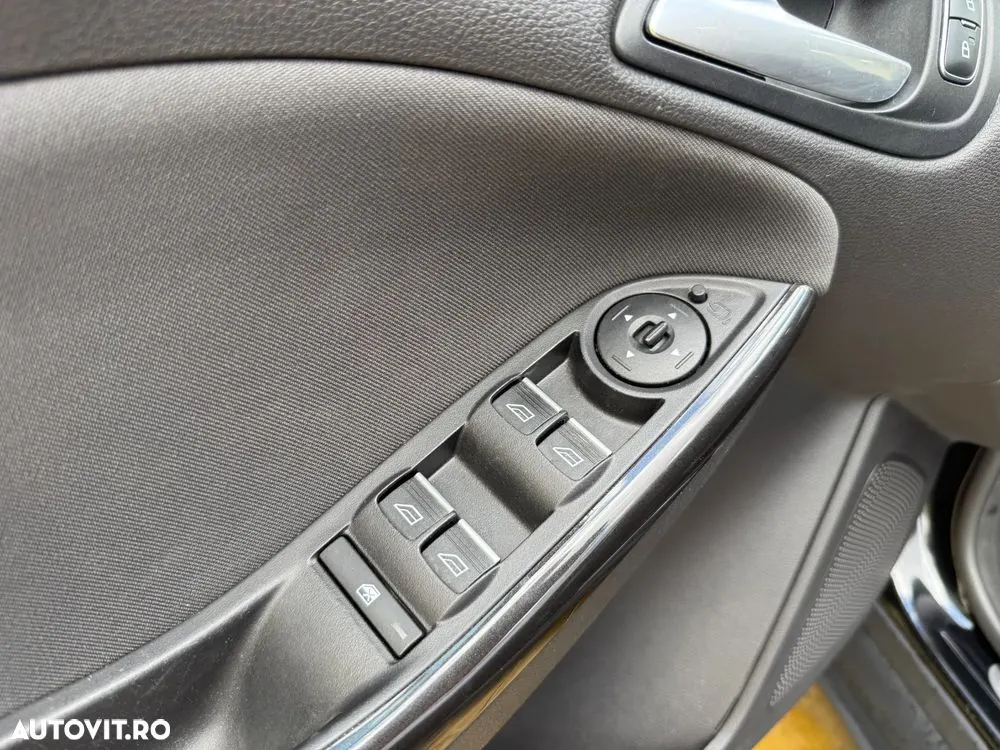 Ford Focus — fotografia 10