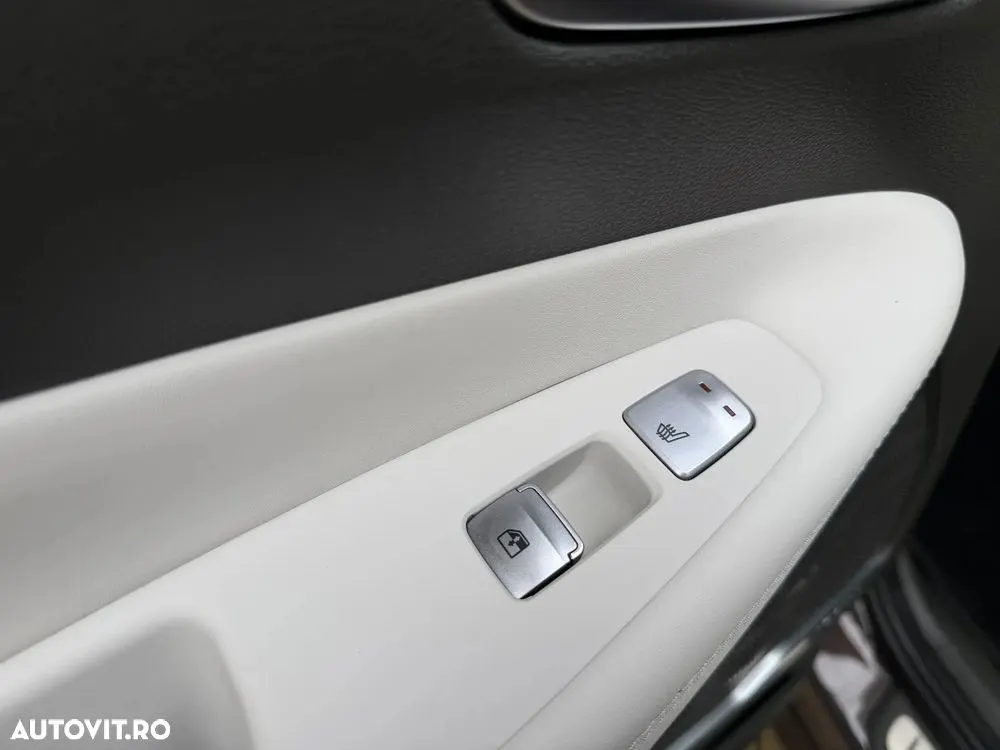 Hyundai Santa Fe — fotografia 15